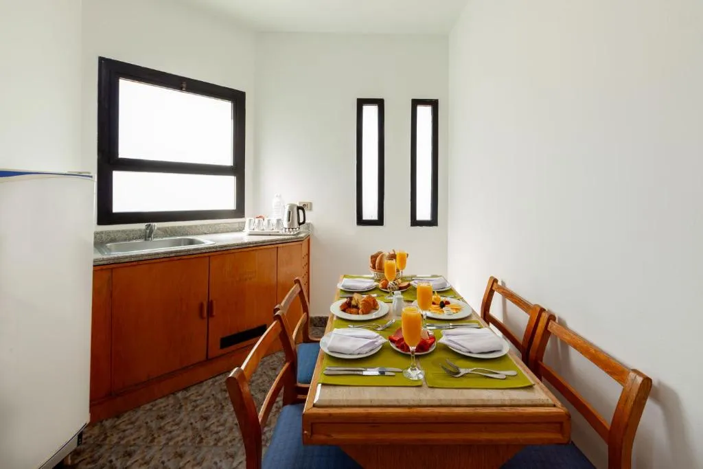 Two-Bedroom Bungalow (4 Adults)